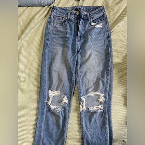 American Eagle mom jeans